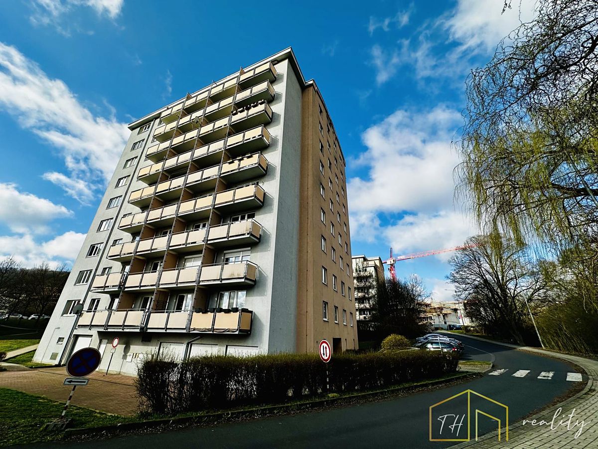 Prodej bytu 1+kk 33 m², Ústí nad Labem – fotka 1 z 3