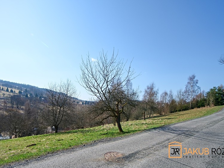 Prodej pozemku, 5 478 m² (7 z 18)