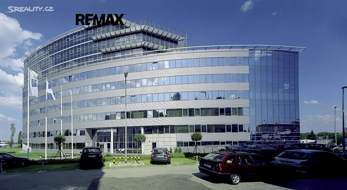 Pronájem kanceláře 883 m², Praha