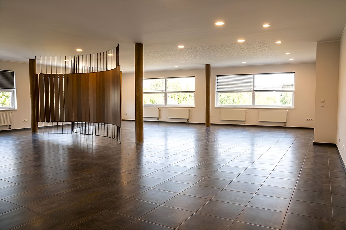 Pronájem obchodního prostoru 300 m² – fotografie 3
