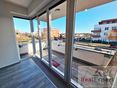 Prodej bytu 2+kk 68 m² (Jednopodlažní)