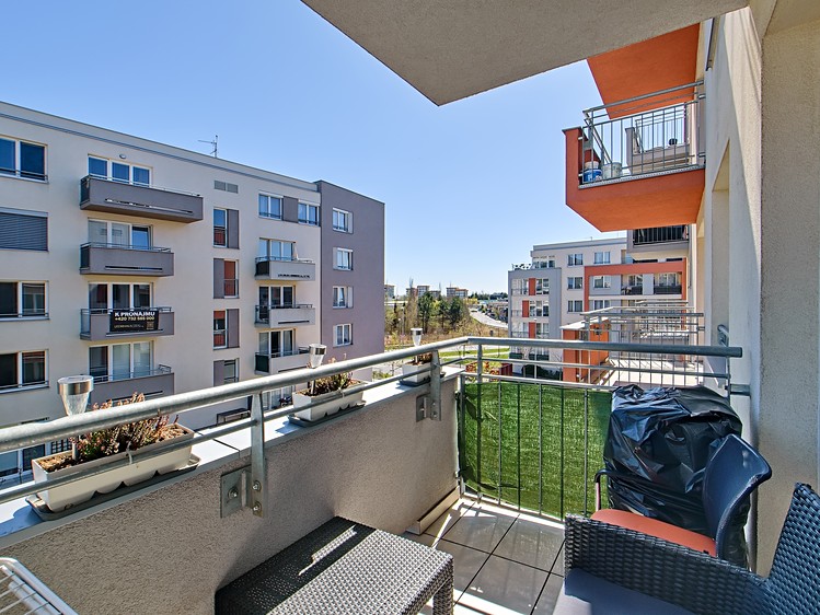 Toufarova 3