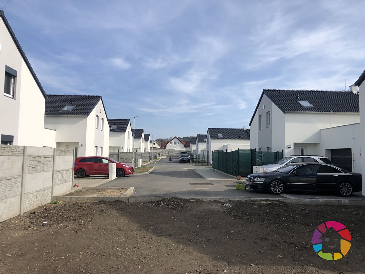 Prodej rodinného domu 140 m², pozemek 270 m² – fotografie 4