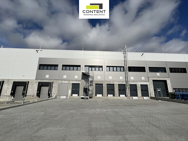 Pronájem komerčního prostoru, 3 800 m² (2 z 15)