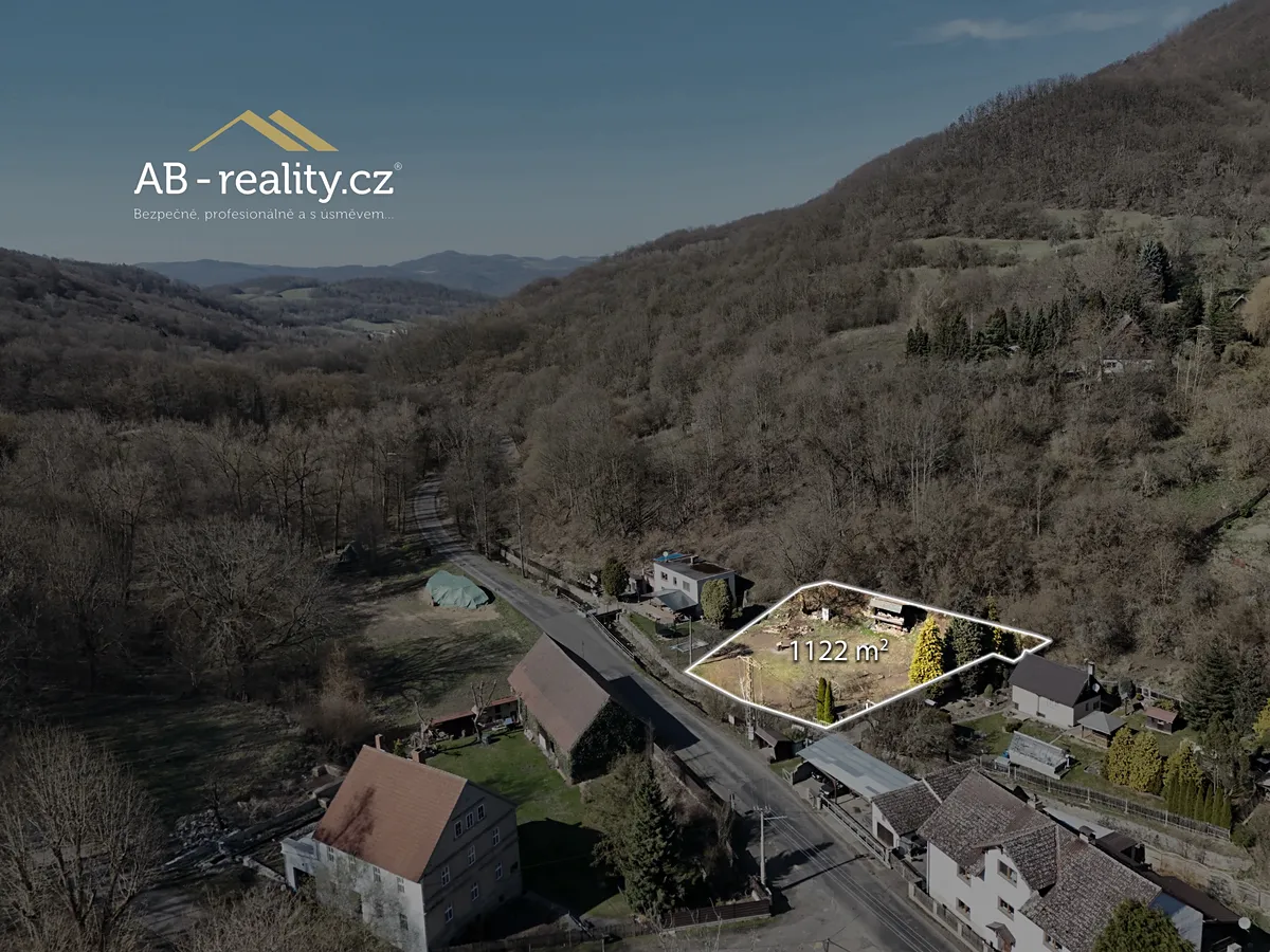 Prodej stavebního pozemku 1122 m²