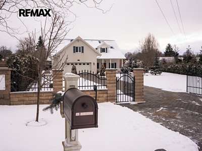 Prodej  rodinného domu 597 m², pozemek 2 850 m²