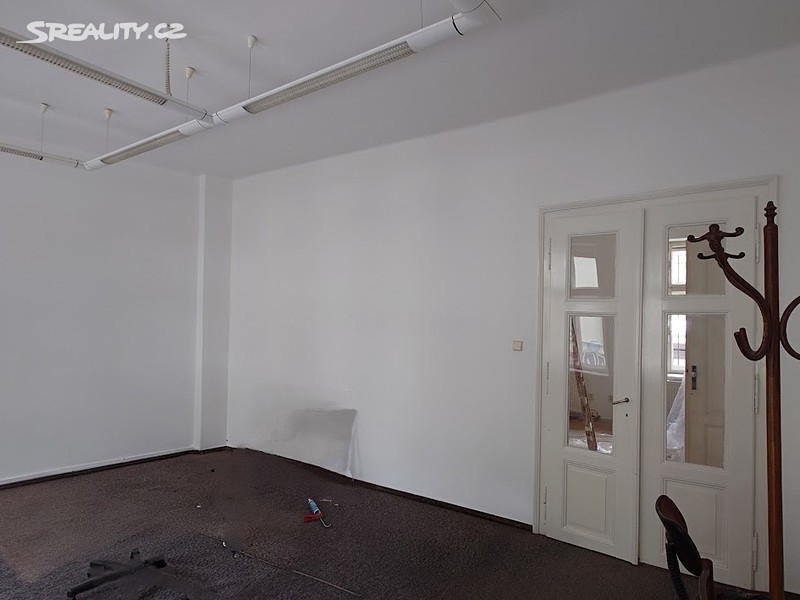 Pronájem kanceláře 60 m² - Widok 3
