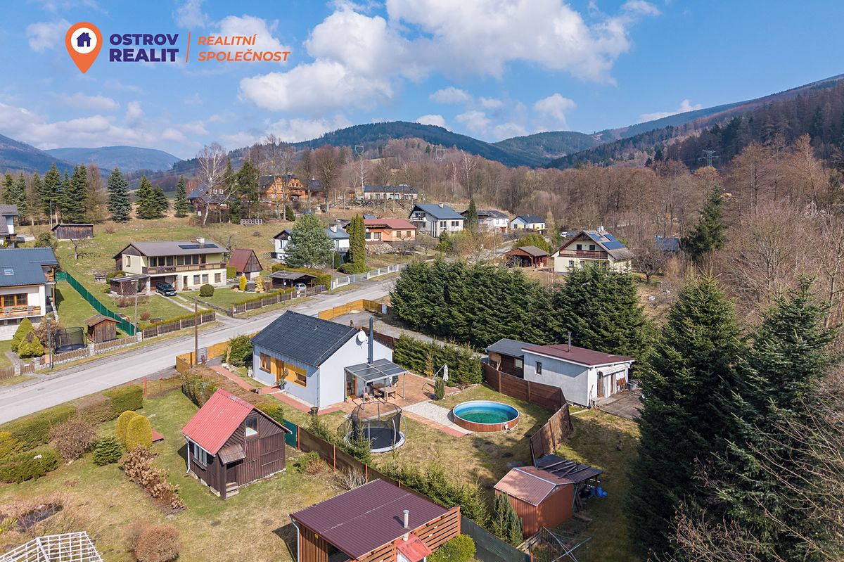 Prodej rodinného domu 75 m², pozemek 1311 m² – fotografie 3