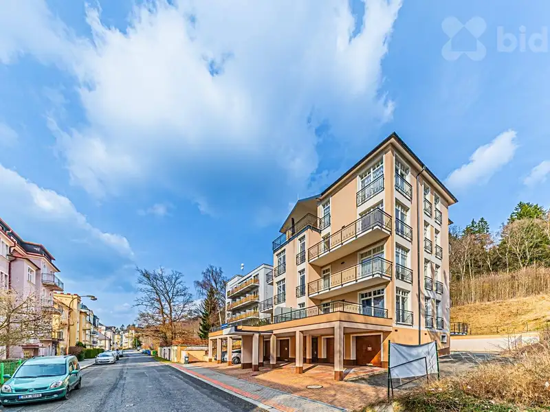 Prodej bytu 2+kk 177 m², Mariánské Lázně – náhled fotky 1