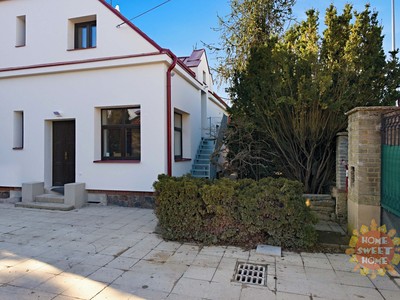 Pronájem bytu 4+kk 71 m²