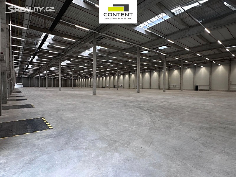 Pronájem výrobní haly, prostoru 30 108 m² – pohled 3