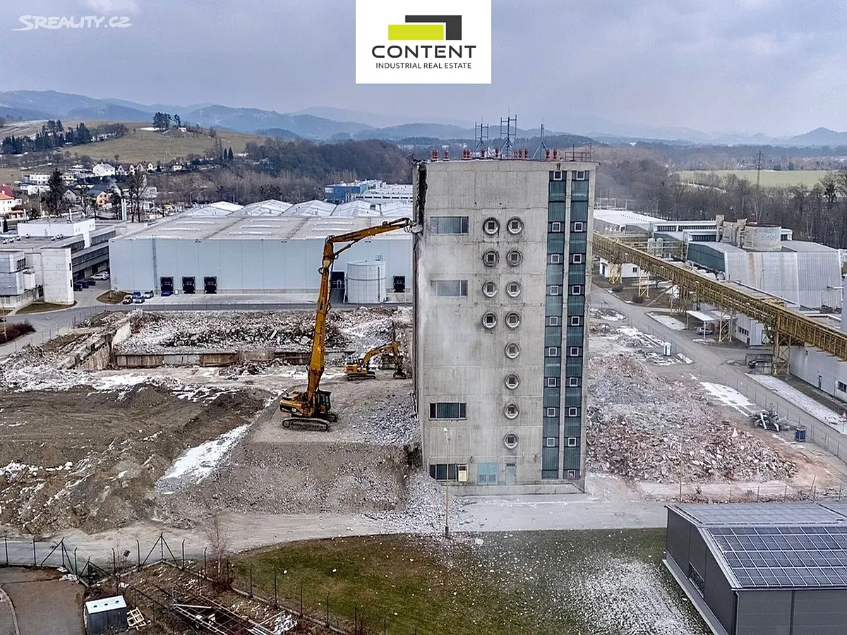Pronájem skladového prostoru 15800 m² – pohled 3