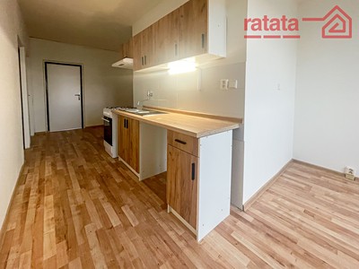 Pronájem bytu 4+1 77 m²