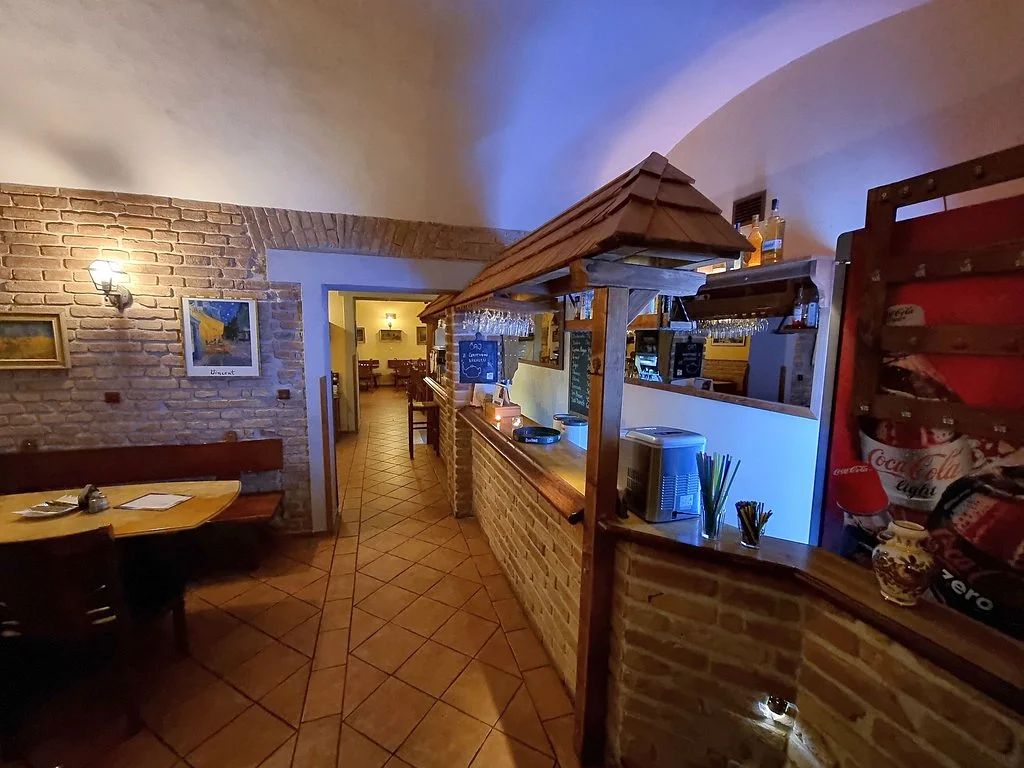 Prodej restaurace 250 m² – fotografie 5