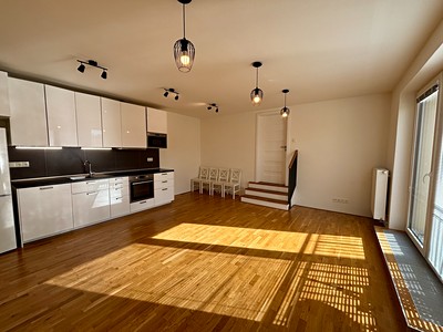 Pronájem bytu 2+kk 66 m²