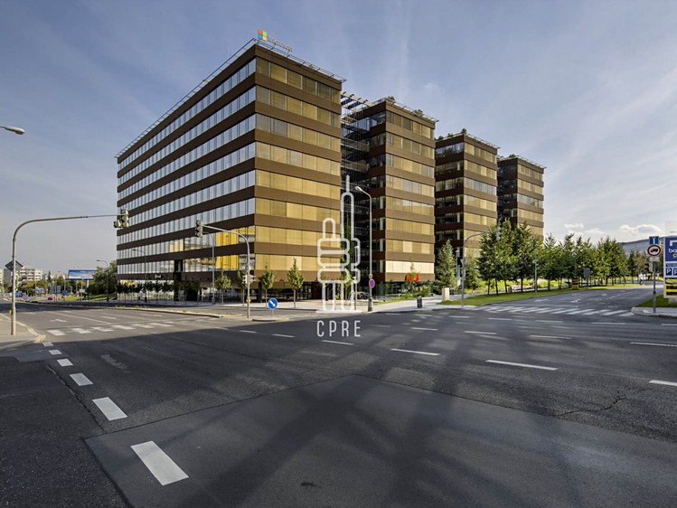 Gewerbefläche zur Miete, 1.224 m² (1 von 10)