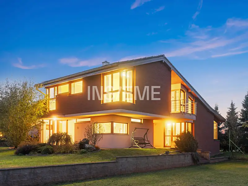 Prodej rodinného domu 329 m², pozemek 2002 m², Letovice – náhled fotky 1