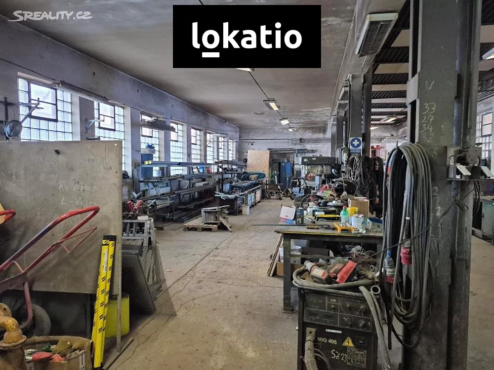 Pronájem skladového prostoru 198 m², Bílina