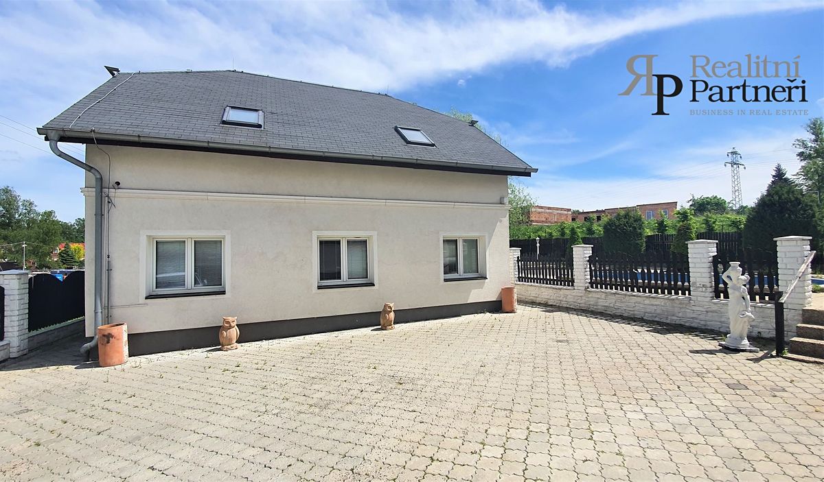 Prodej rodinného domu 100 m², pozemek 400 m² – fotografie 2