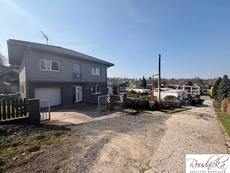 Prodej rodinného domu 170 m², pozemek 763 m², Roudnice nad Labem – náhled fotky 3
