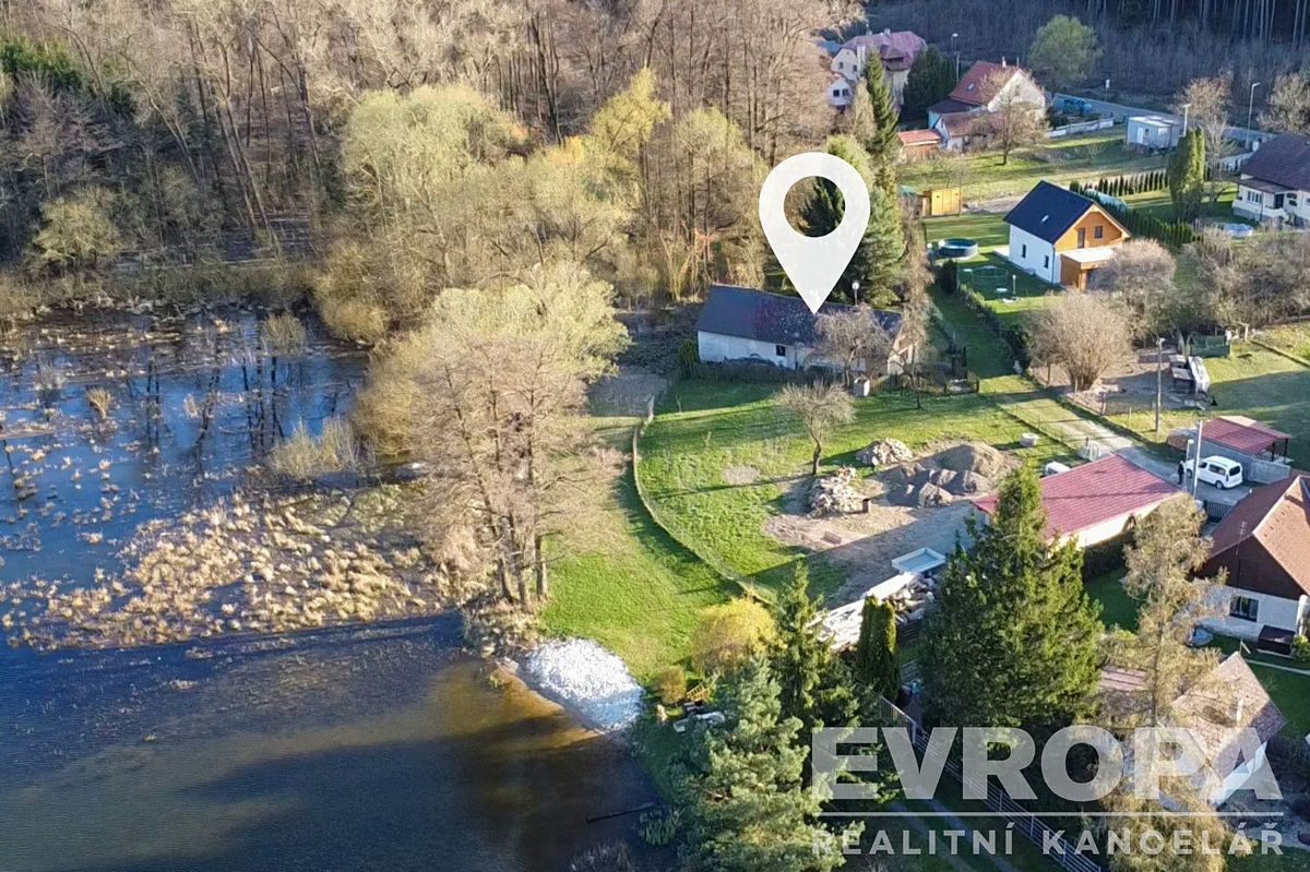Prodej chalupy 89 m², pozemek 659 m² – fotografie 2