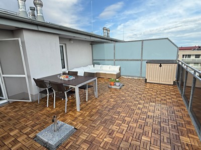 Pronájem bytu 3+kk 100 m² (Jednopodlažní)