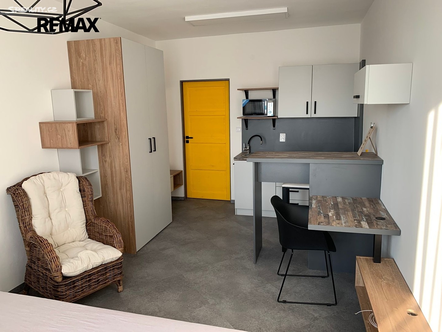 Pronájem bytu 1+kk 24 m², Havířov