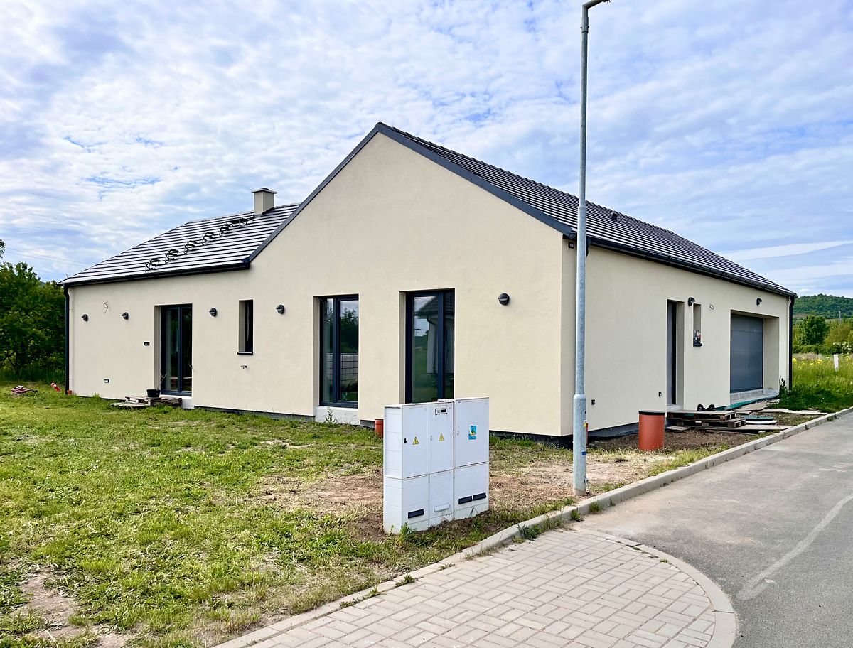 Prodej rodinného domu 156 m², pozemek 747 m²