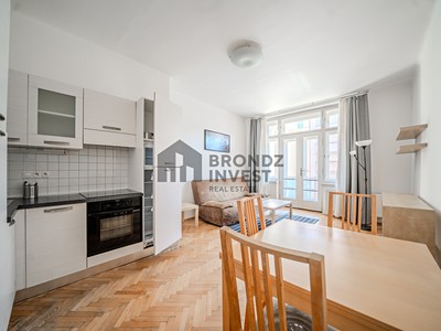 Pronájem bytu 2+kk 55 m² (Jednopodlažní)