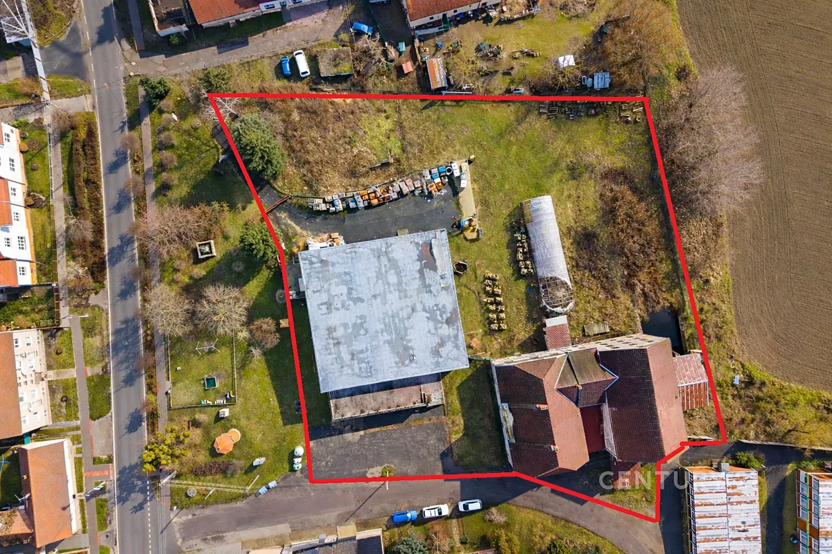 Prodej komerčního pozemku 6094 m²
