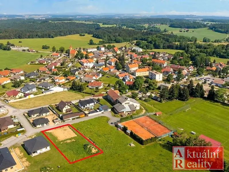 Prodej stavebního pozemku 1269 m², Slavče – náhled fotky 1
