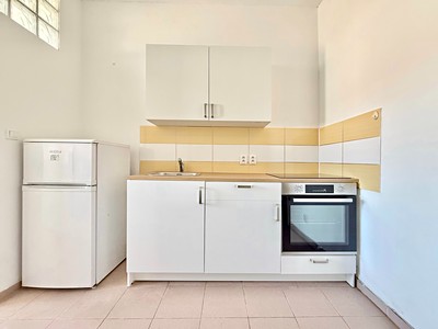 Pronájem bytu 1+1 36 m² (Jednopodlažní)