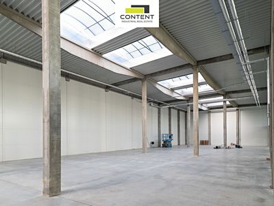 Pronájem obchodního prostoru 935 m²