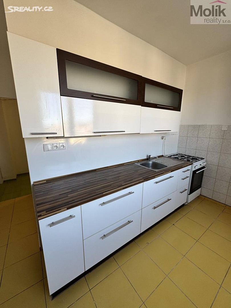 Pronájem bytu 2+1 54 m² (Jednopodlažní), Most