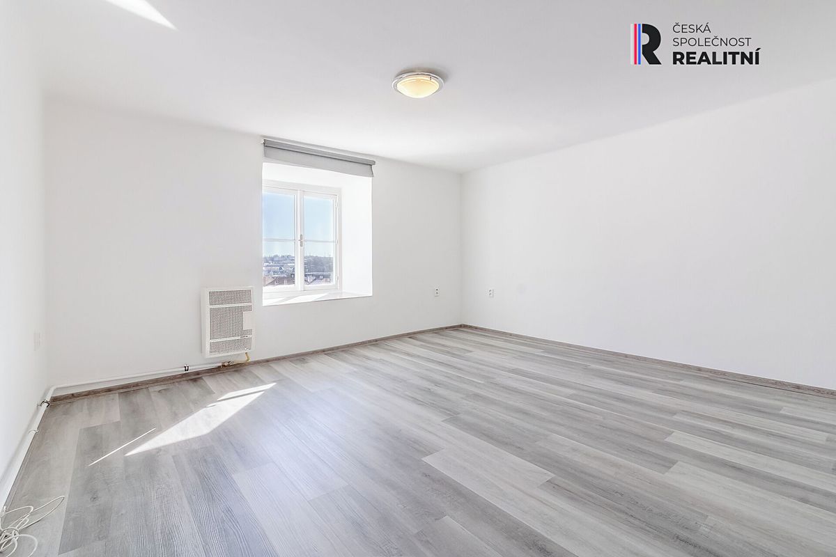 Prodej bytu 1+kk 24 m² – fotografie 3