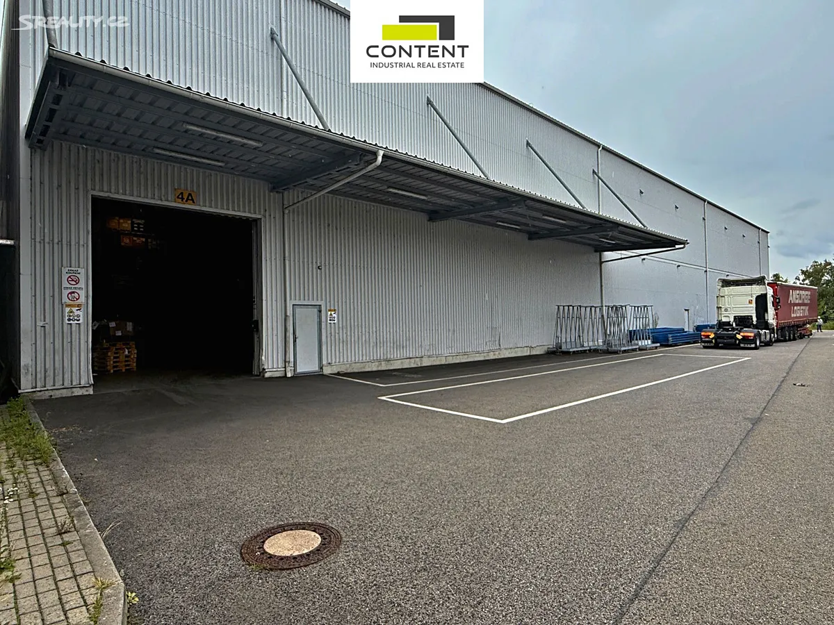 Pronájem skladového prostoru 2000 m² – pohled 2