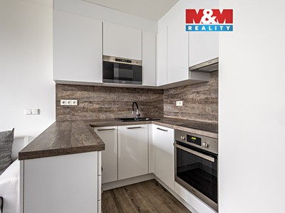 Pronájem bytu 2+kk 43 m²