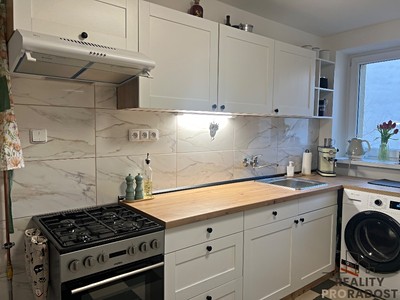 Pronájem bytu 1+1 38 m²