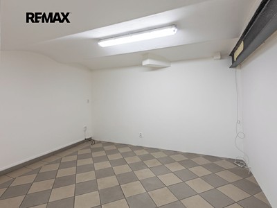 Комерційне приміщення в оренду, 70 м² (3 з 6)