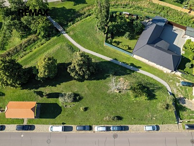 Prodej  pozemku 739 m²
