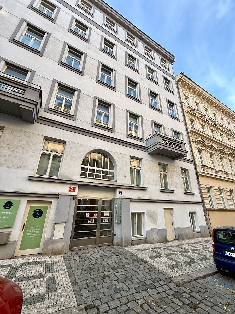 Prodej bytu 4+kk 91 m²