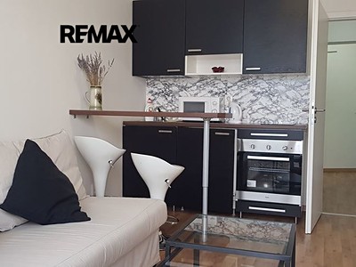 Pronájem bytu 1+kk 22 m²