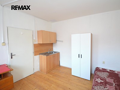 Pronájem bytu 1+kk 16 m²