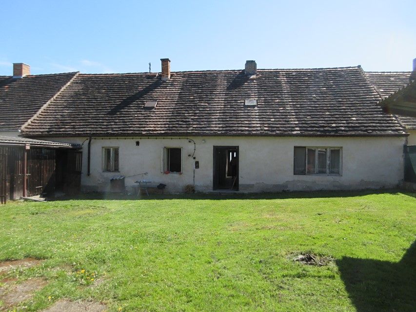 Prodej rodinného domu 420 m², pozemek 1340 m² – fotografie 4