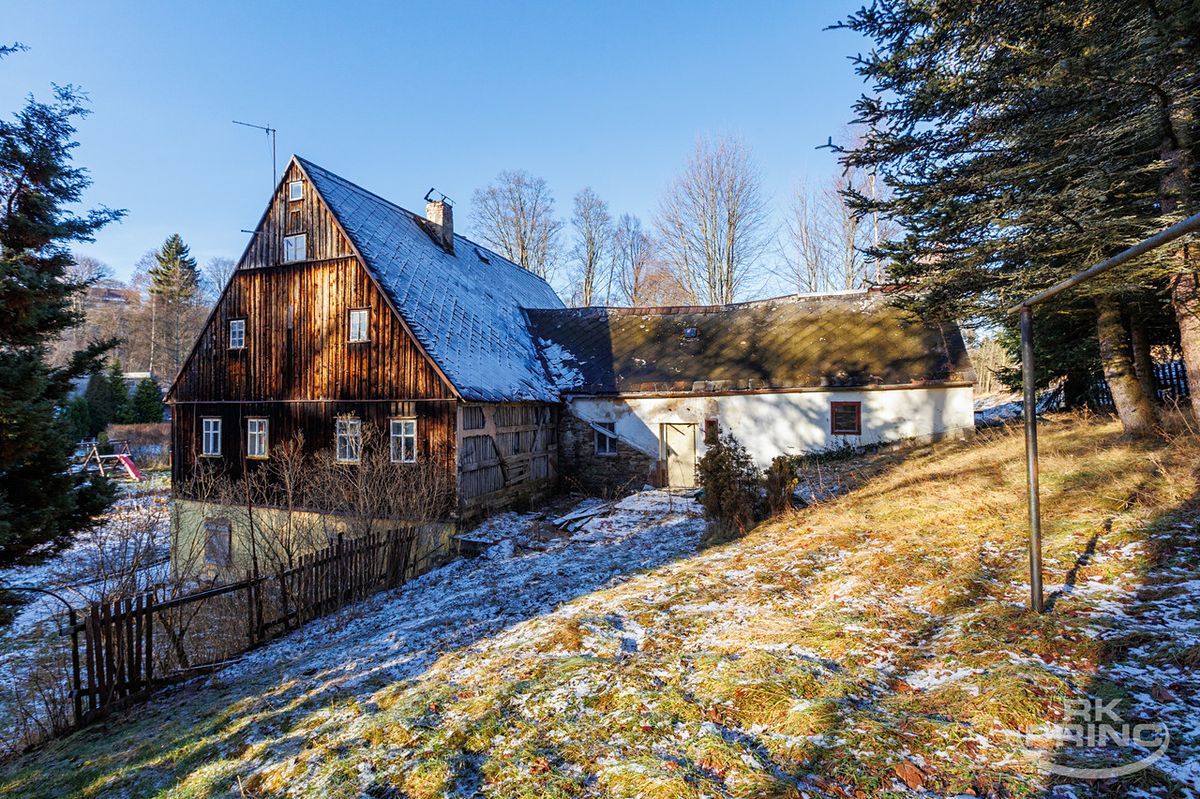 Prodej chalupy 100 m², pozemek 930 m²