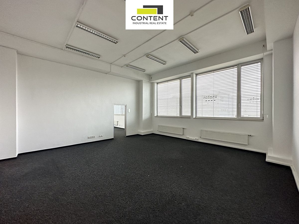 Pronájem kanceláře 186 m²