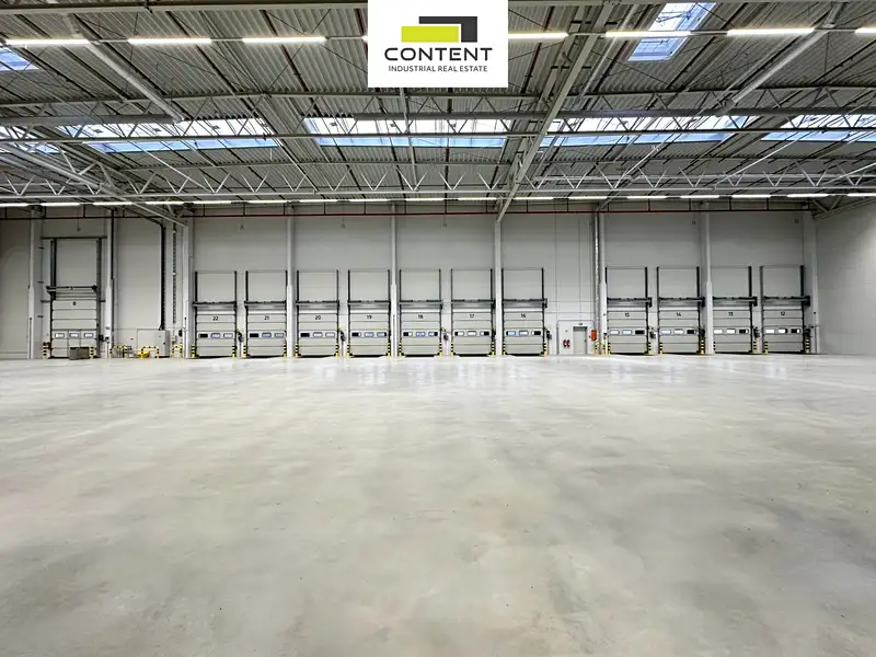 Pronájem výrobní haly, prostoru 10200 m², Ostředek – náhled fotky 3
