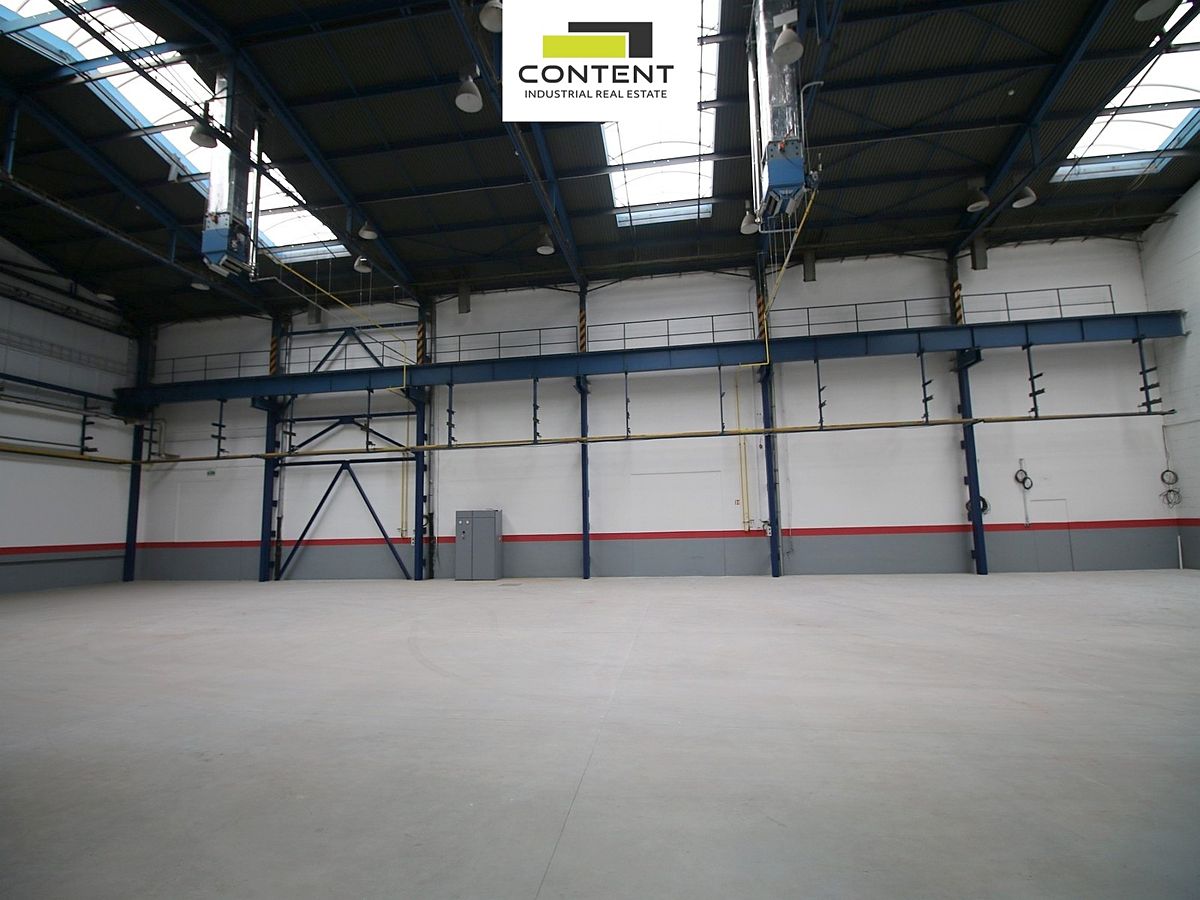 Pronájem skladového prostoru 661 m² – fotografie 3