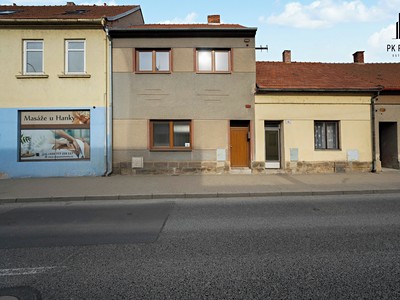 Prodej  rodinného domu 205 m², pozemek 233 m²