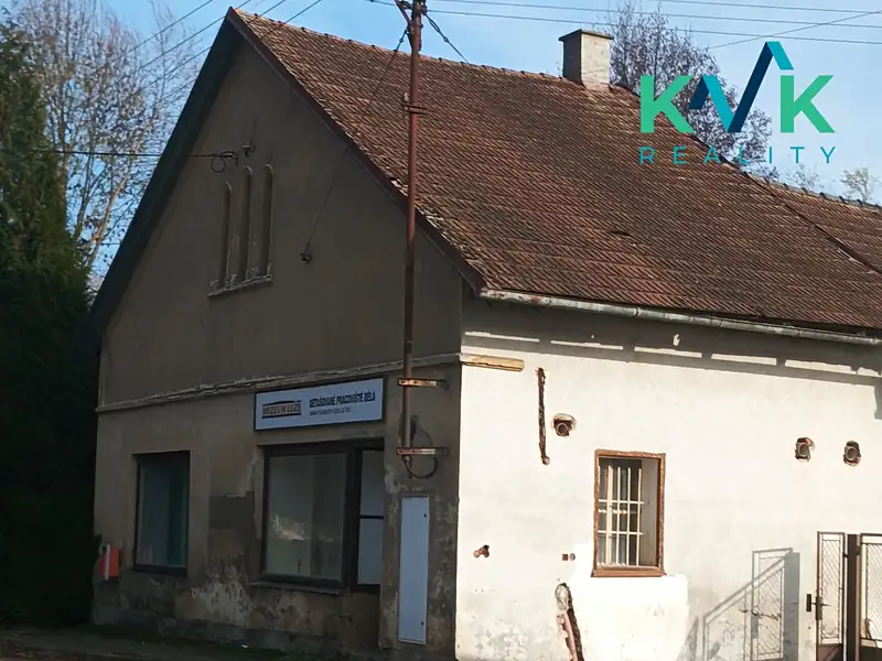 Prodej rodinného domu 110 m², pozemek 1072 m², Luže – náhled fotky 1